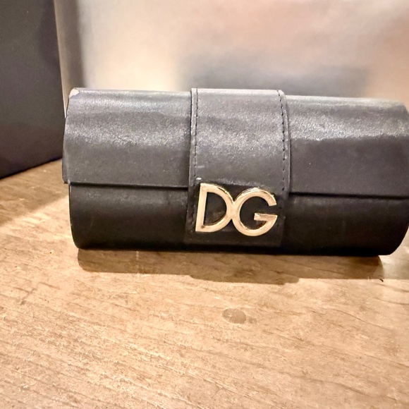 DOLCE & GABBANA Tortoise Frame Sunglasses, Case Included